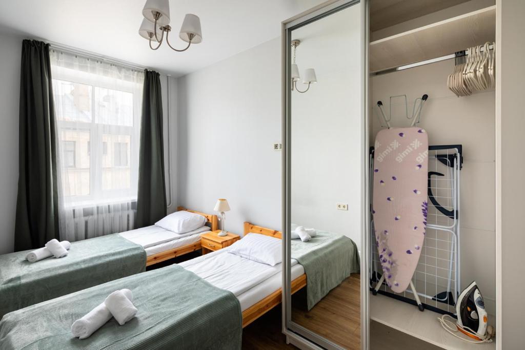 Cozy 2 Bedroom Apartment In Riga Centre Exterior photo