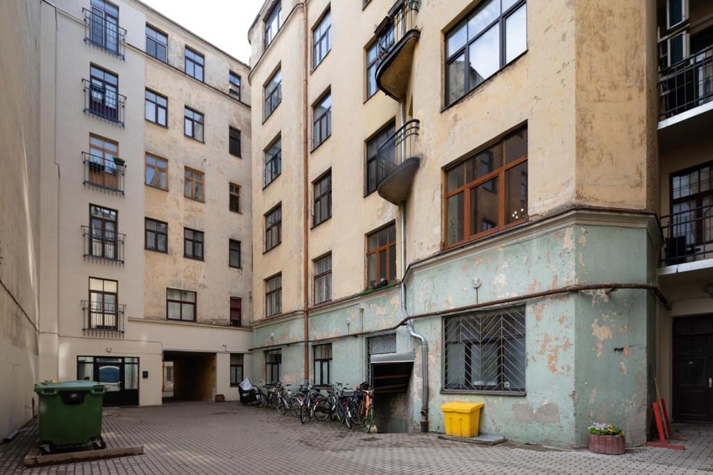 Cozy 2 Bedroom Apartment In Riga Centre Exterior photo